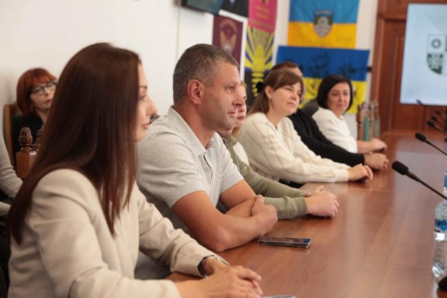 Новини Вінниці - фото з По 200 тисяч на власну справу: 13 підприємців Вінниччини отримали гранти