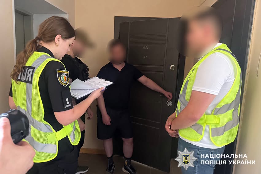 Новини Хмельницького - фото з Їхав п’яний, а в багажнику були гранати: деталі затримання водія на Хмельниччині