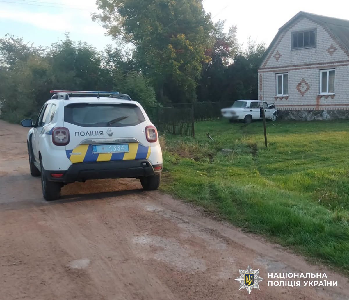 Новини Житомира - фото з 16-річна водійка і 14-річна пасажирка постраждали внаслідок ДТП у Пулинській громаді
