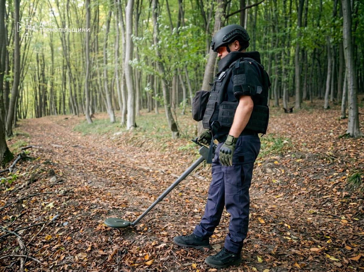Новини Тернополя - фото з У полі на Тернопільщині виявили небезпечні знахідки. Що робити у таких випадках?
