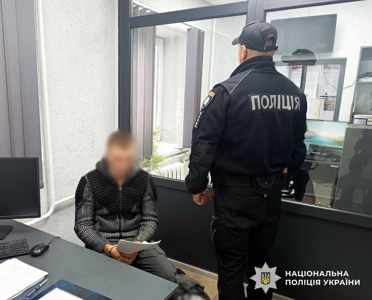 Новини Житомира - фото з Поліцейські затримали 22-річного романівчанина, який сприяв у незаконному перетині кордону військовозобов’язаним
