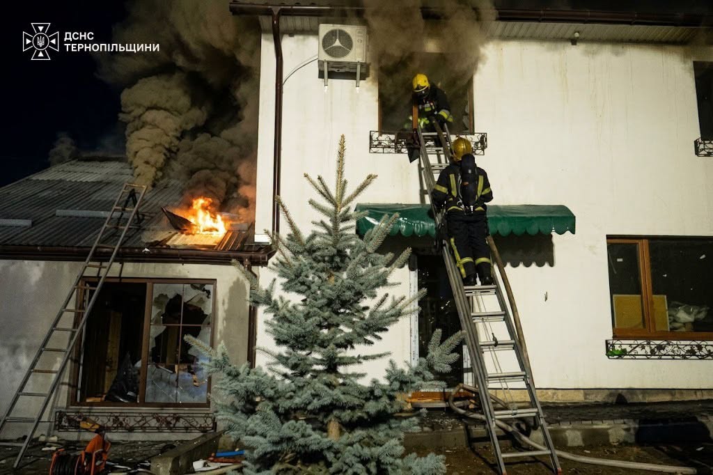 Новини Тернополя - фото з Горіла сауна у Великій Березовиці