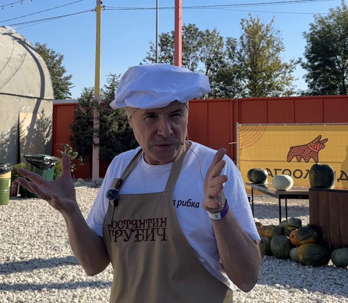 Новини Тернополя - фото з Гарбузова каша, трипільські майстер-класи та новий музей: в «Агроленді» проходить фестиваль хліба та гарбуза