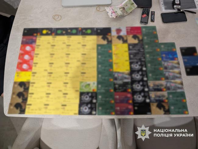 Новини Вінниці - фото з Понад 127 мільйонів гривень прибутку. На Вінниччині викрили групу, яка допомагала відмивати гроші шахраїв