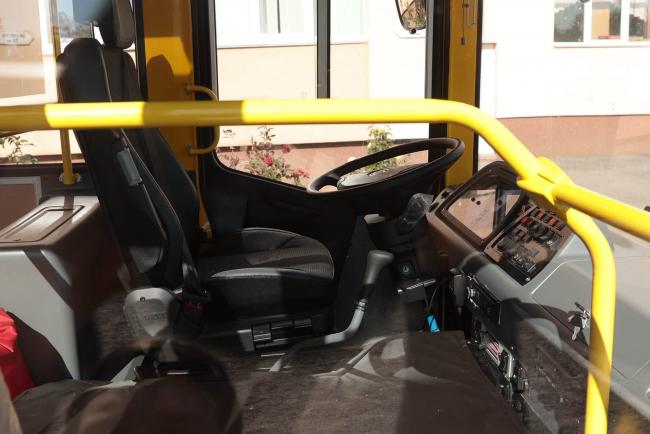 Новини Вінниці - фото з У Томашпільському ліцеї оновили кабінети та передали новий автобус для школярів