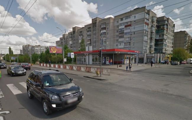 Новини Вінниці - фото з Три мільйони на нові зупинки. Безбар’єрність чи чергові бюджетні витрати?