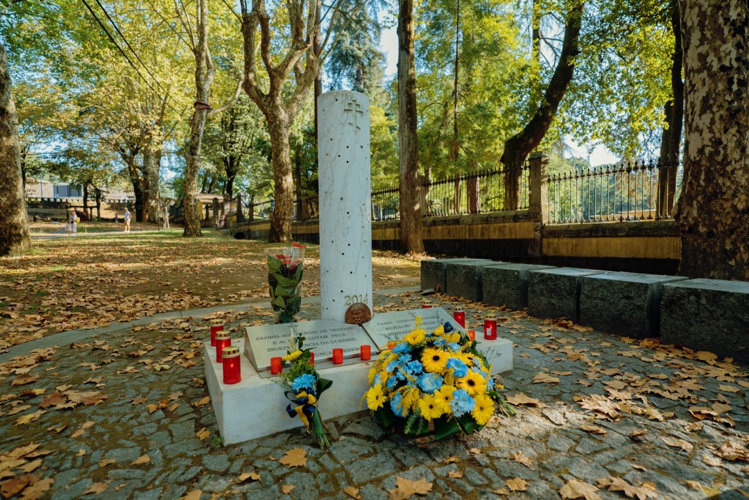Новини Вінниці - фото з «Йшов на стадіон, а знайшов знак Героям Небесної Сотні»: історія журналіста «20 хвилин» у Португалії