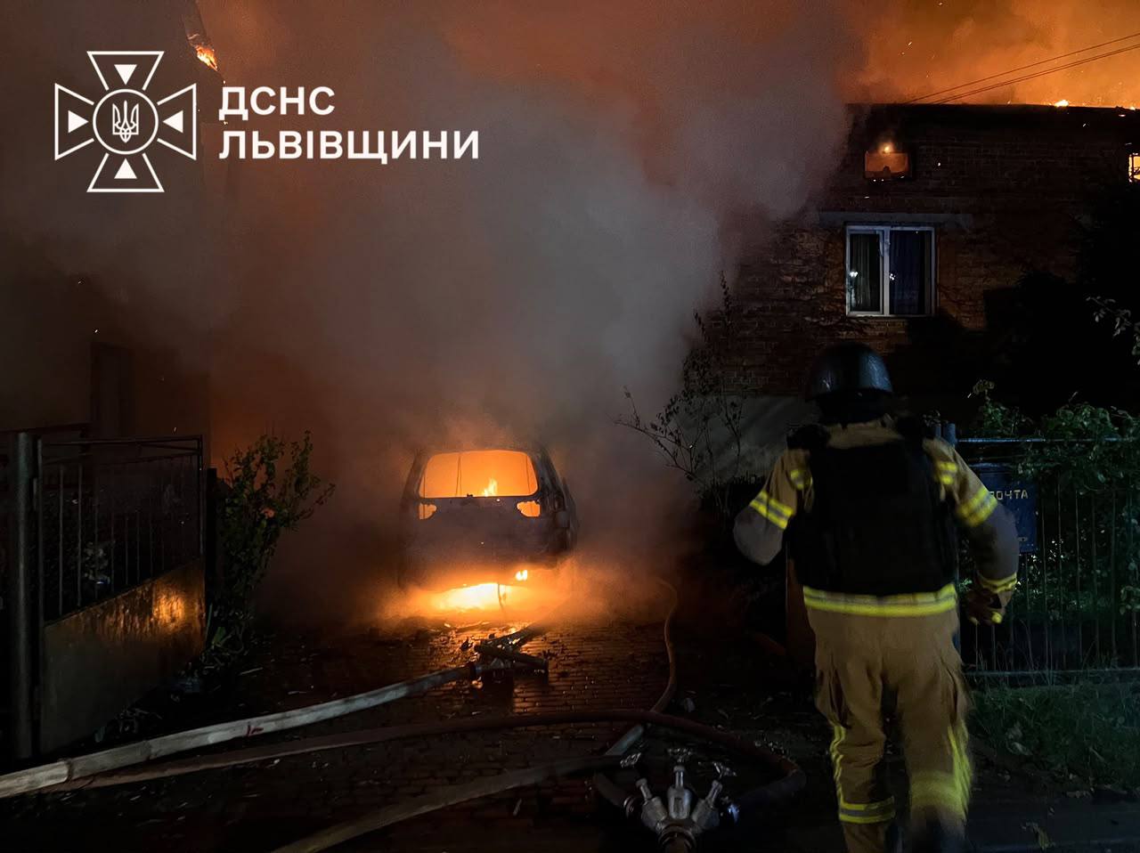 Новини Тернополя - фото з На Львівщині вдруге за добу лунають вибухи: є влучання у приватні будинки