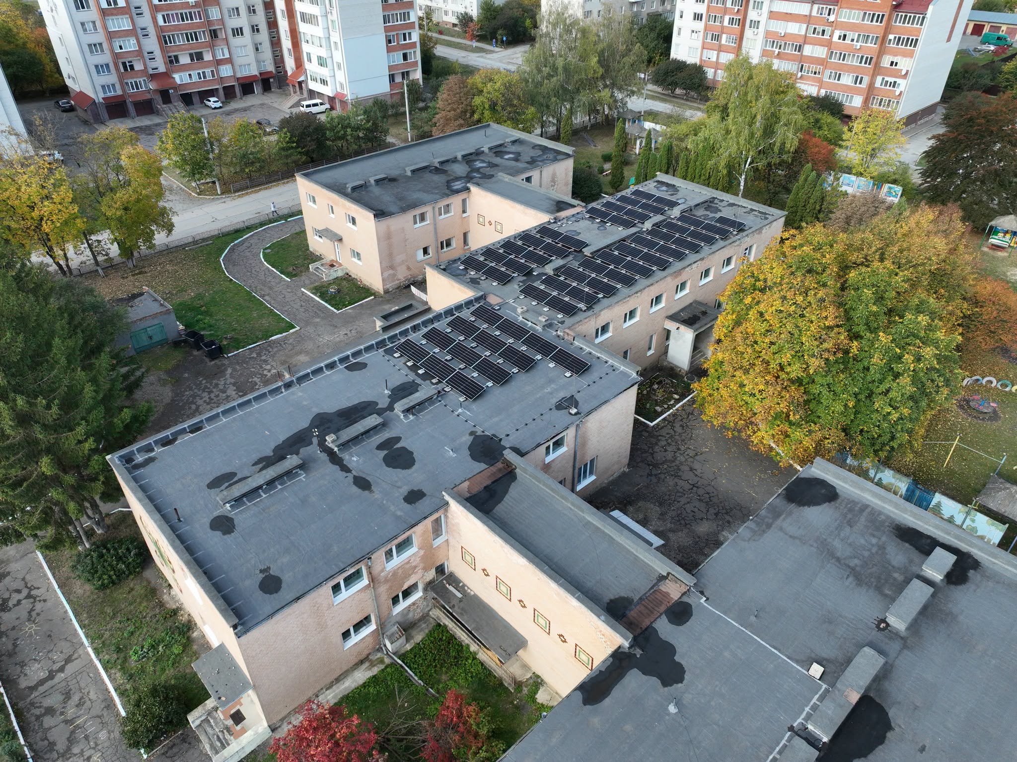 Новини Тернополя - фото з У всіх дитсадках Чорткова встановили сонячні електростанції