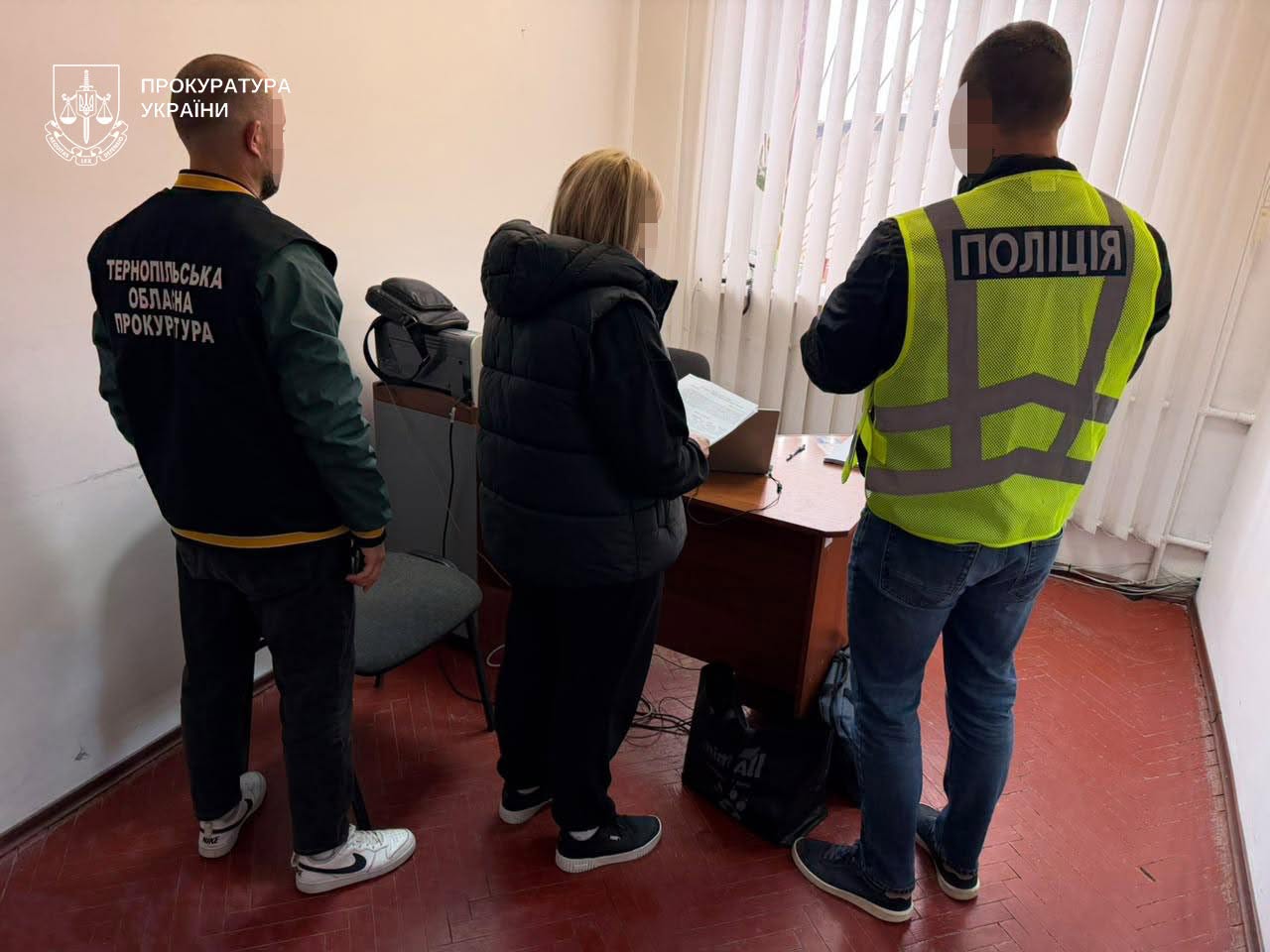 Новини Тернополя - фото з П'ятьом жителям Тернопільщини оголосили підозру за фальсифікацію відомих брендів пральних засобів