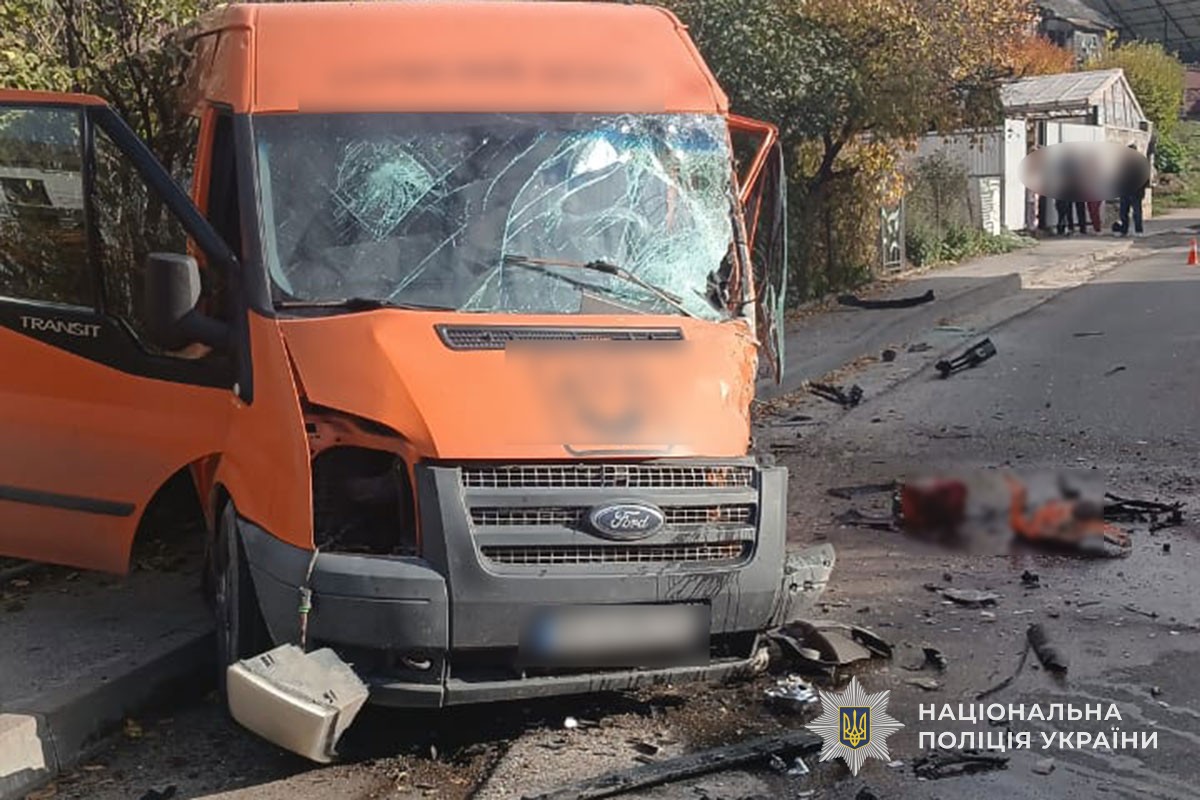 Новини Тернополя - фото з Смертельна аварія у Кременці: загинув один з водіїв
