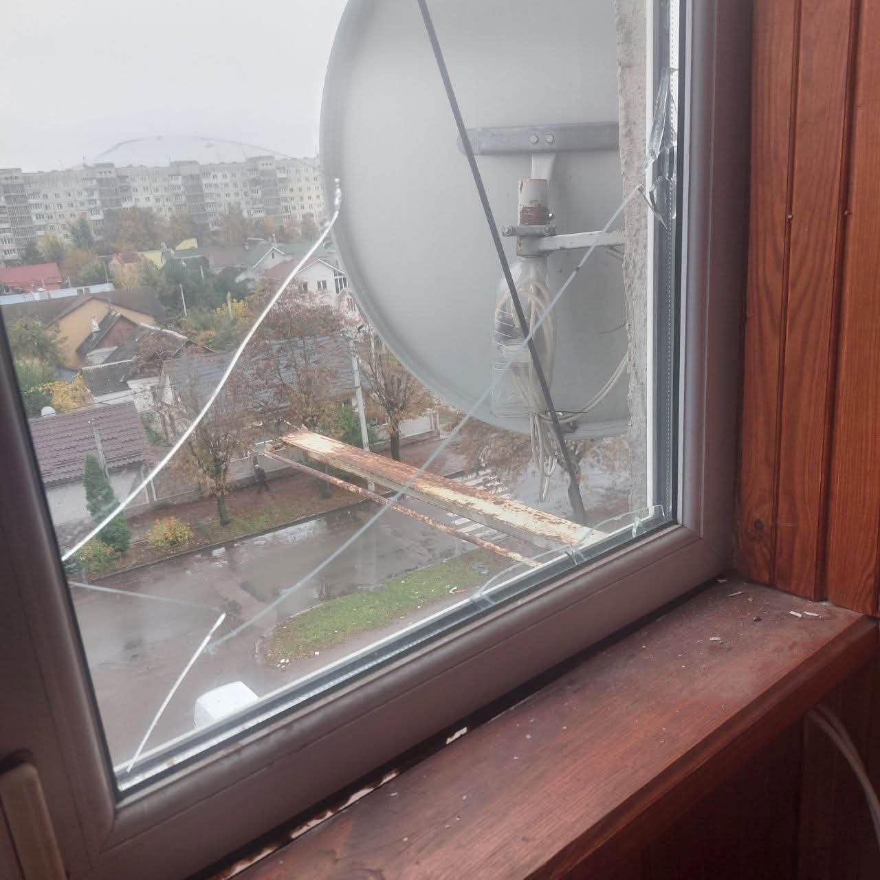 Новини Житомира - фото з У Житомирі комісія обстежила житло, пошкоджене внаслідок ворожої атаки 22 жовтня