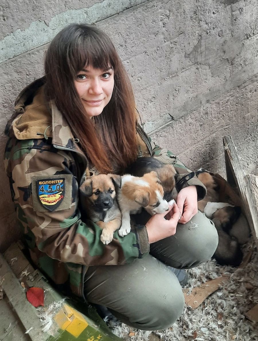 Новини Вінниці - фото з «Якщо повертаюся без чотирилапих, поїздка не вдалася»: три роки вінничанка рятує тварин з фронту